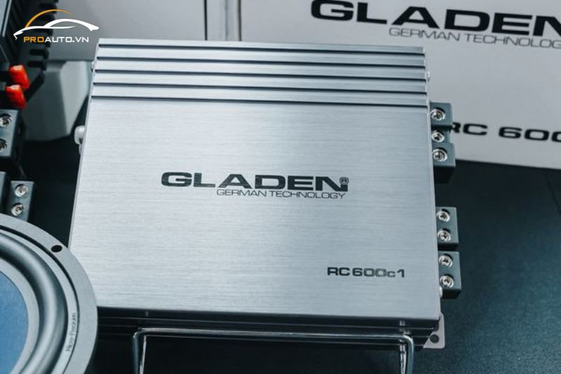 Amplifier Gladen RC 600C1 - Độ loa xe Kia Tasman 2025