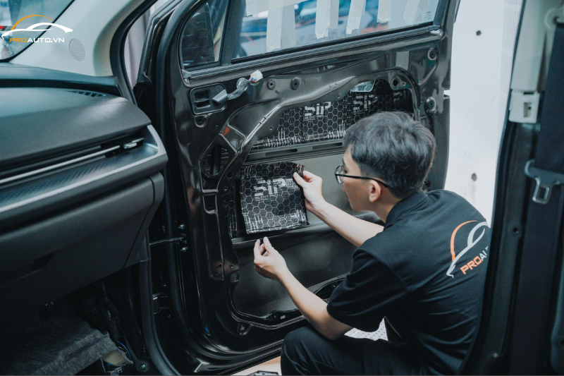 Cách âm chống ồn - Phụ kiện đồ chơi xe KIA Tasman 2025 chính hãng