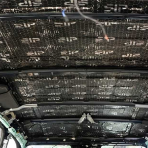 Cách âm chống ồn xe Volvo EC40 vị trí trần