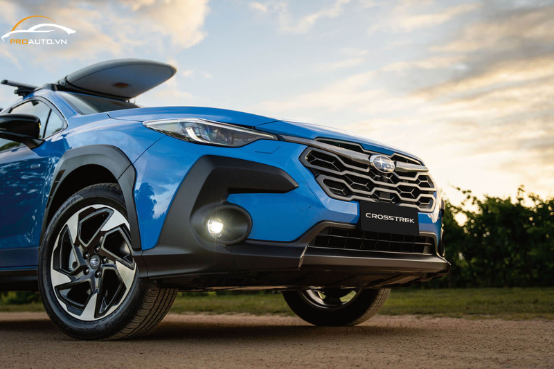 Đầu xe thể thao Subaru Crosstrek