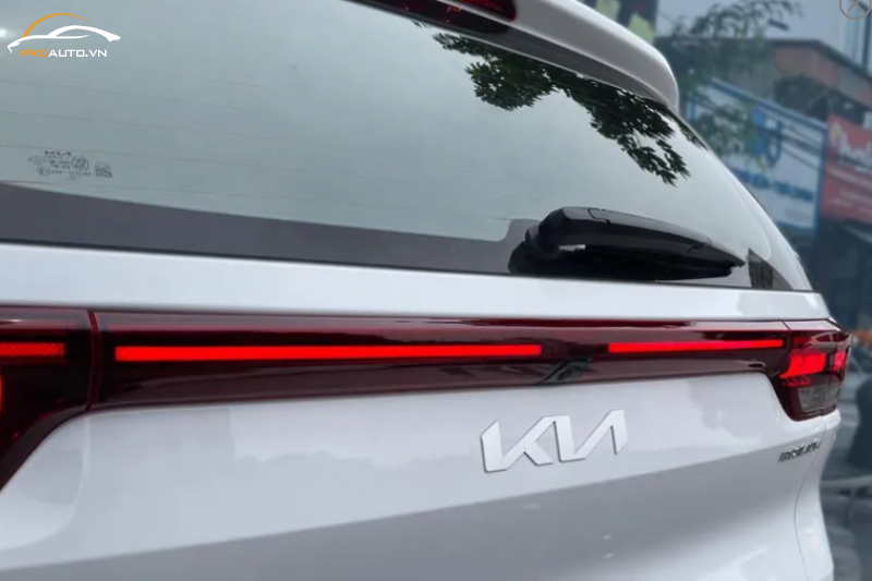 Độ led cốp xe KIA Sportage 2025