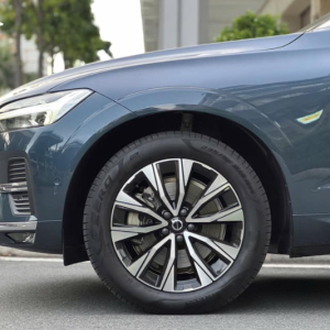 Độ mâm xe - Phụ kiện đồ chơi xe Volvo EC40