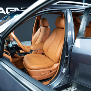 Hình ảnh bọc da ghế xe Volvo EC40 tại PROAUTO.VN