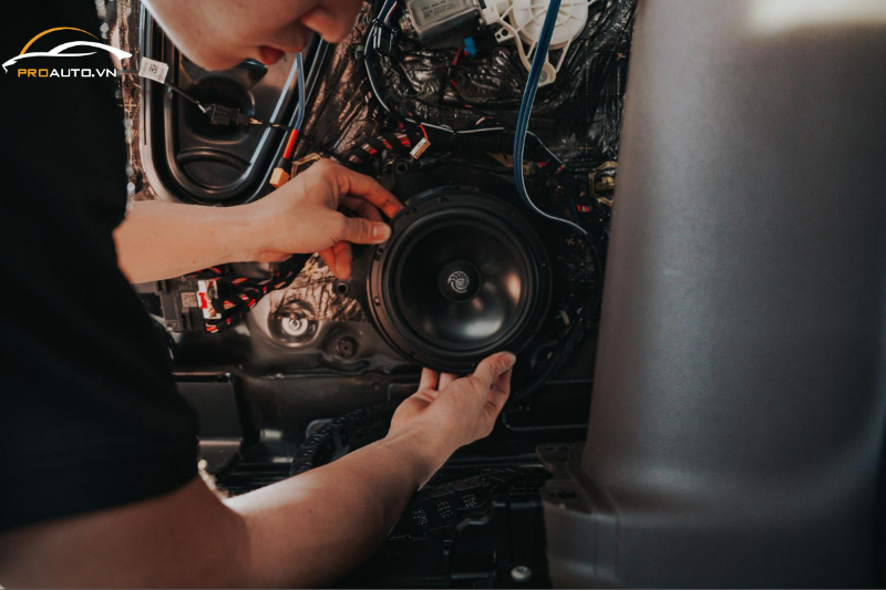 Nâng cấp âm thanh - Phụ kiện đồ chơi xe KIA Sportage 2025 