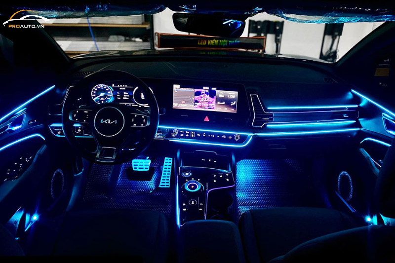 Nâng cấp hoàn thiện quá trình độ led viền nội thất xe KIA KIA Sportage 2025
