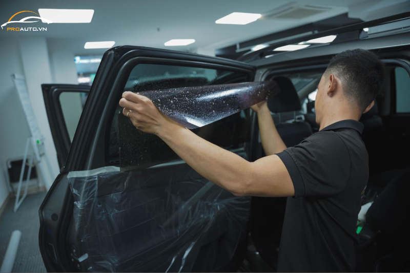 Phim cách nhiệt - Phụ kiện đồ chơi xe KIA Tasman 2025 chính hãng