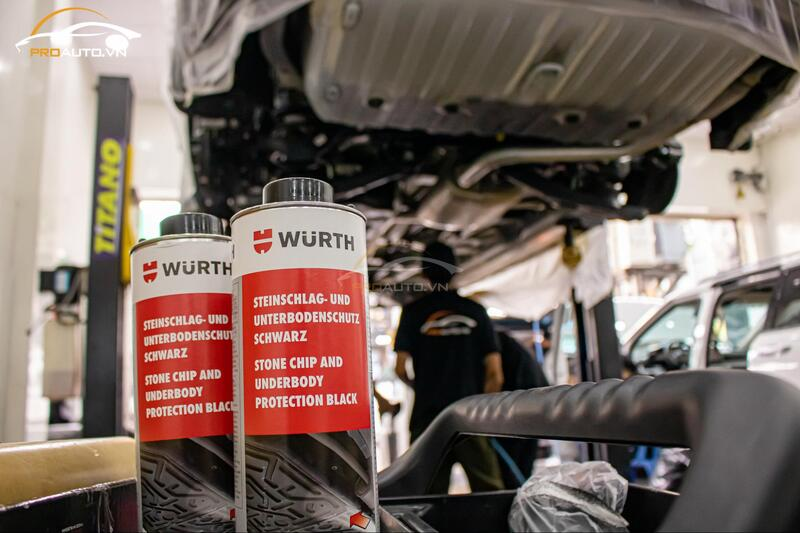 Phủ gầm xe Volvo EC40 thương hiệu Wurth