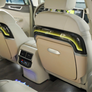 Thi công lắp đặt bàn xếp Custin có ánh sáng led xung quanh tại PROAUTO.VN