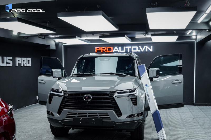 Các loại phim cách nhiệt ô tô Mỹ tốt nhất 2025