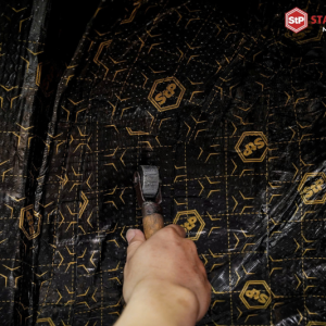 Có nên đầu tư cách âm chống ồn xe Nissan Navara 2025?