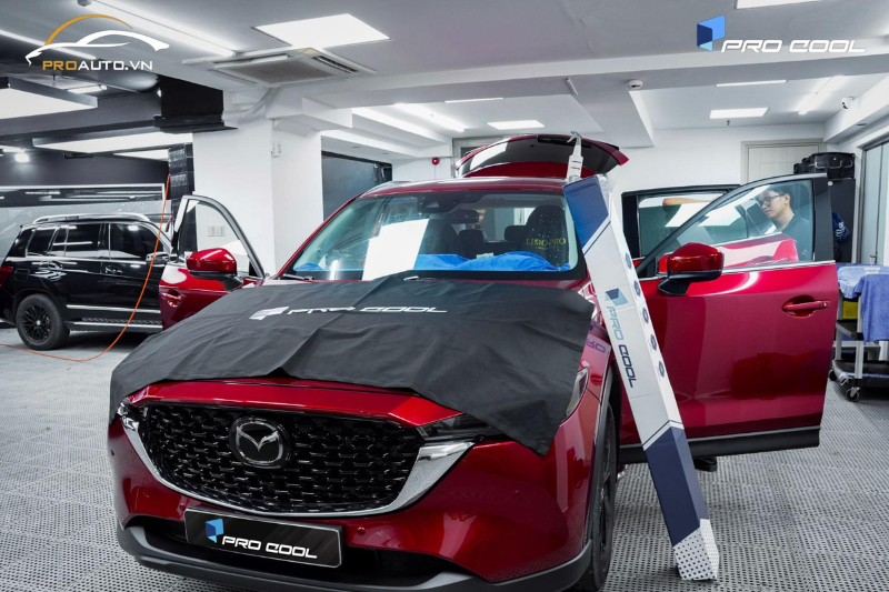 Dán phim cách nhiệt - Phụ kiện đồ chơi xe Mazda CX5 2025