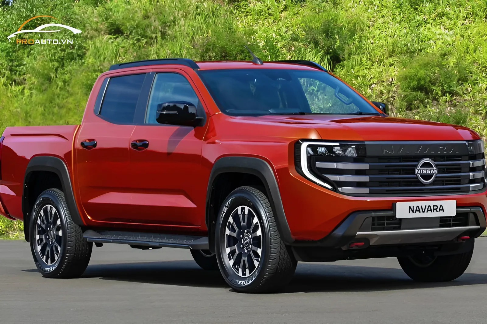 Dán ppf xe Nissan Navara 2025 bảo vệ sơn, chống xước tốt