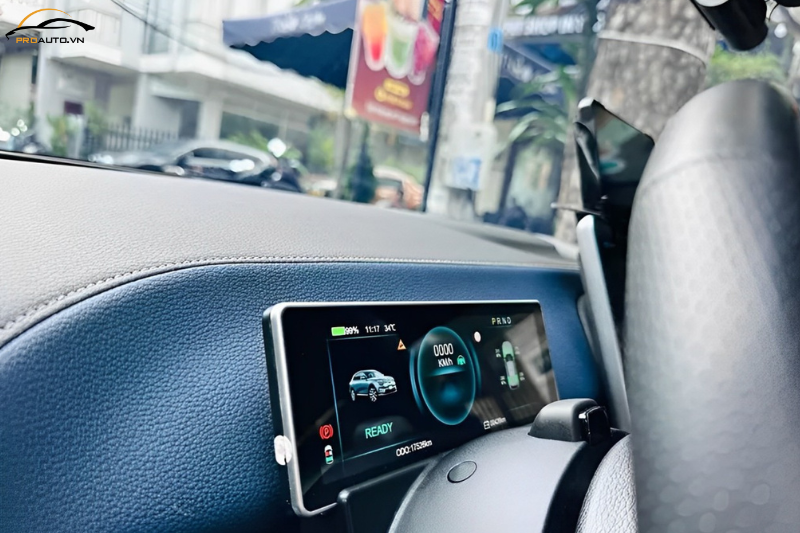 Hiển thị thông tin xe trực tiếp trên màn hình Cluster