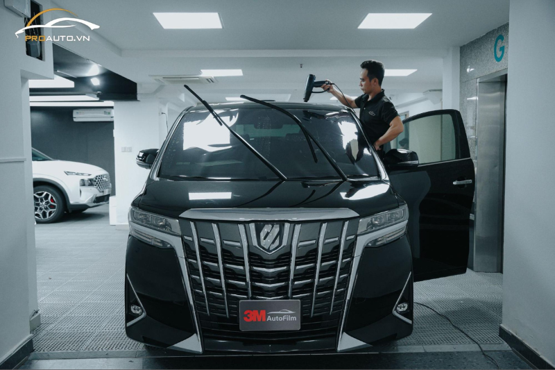 Phim cách nhiệt loại nào tốt? - 3M là phim cách nhiệt ô tô được đánh giá cao 2025