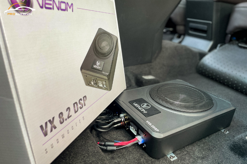 Thương hiệu Venom độ loa xe Nissan Navara 2025