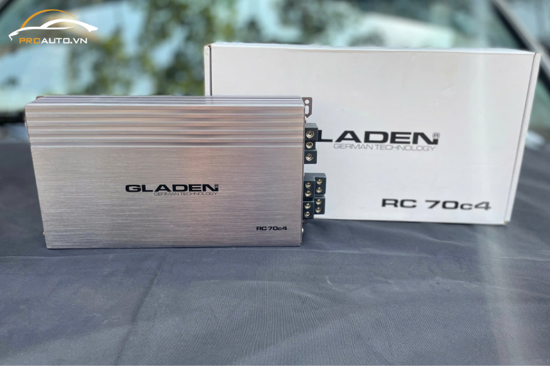 Độ loa xe MG Cyberster thương hiệu Gladen