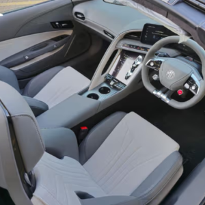 Mẫu bọc da ghế xe MG Cyberster màu trắng xám đẹp nhất hiện nay