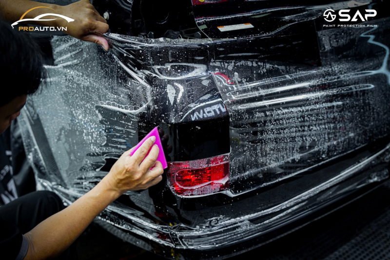 Cách căn chỉnh PPF, xử lý mép và bo góc hoàn hảo - Khóa học dán PPF ô tô