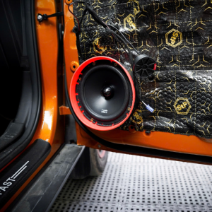 Công suất loa 2 way Vibe Slick 6C-V7 cao