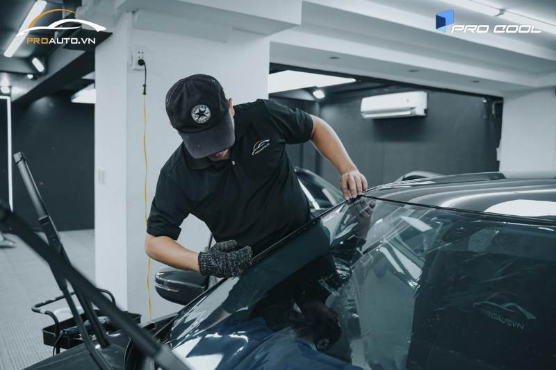 Lợi ích khi dán phim cách nhiệt xe Vinfast VF5