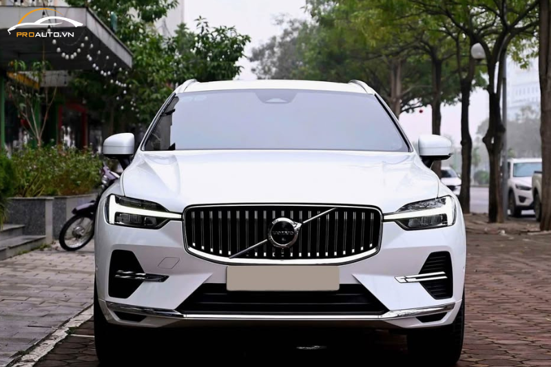 Top phụ kiện đồ chơi xe Volvo XC60 đáng đầu tư 2025