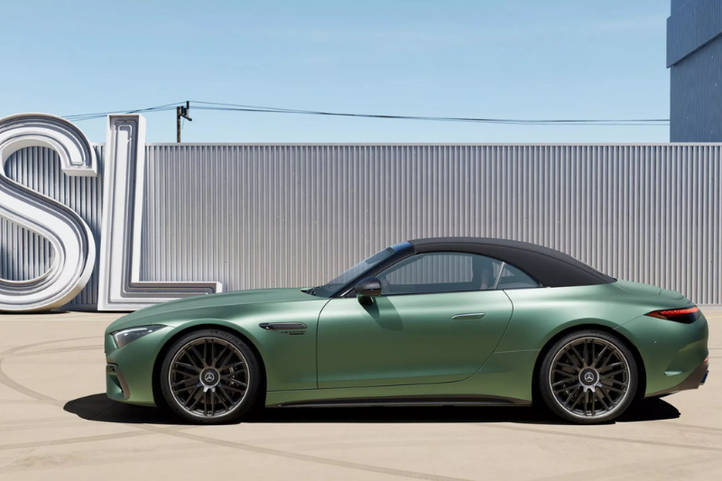 Mercedes-AMG SL 63 E Performance sắp ra mắt tại Việt Nam