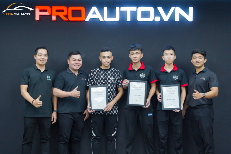 Cấp chứng chỉ, lợi thế xin việc và khởi nghiệp - Khóa học dán phim cách nhiệt