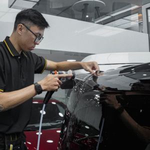 PPF Magnus Pro Black kỵ nước cực tốt, chống bám bẩn