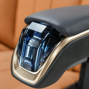 Tay vịn pha lê thiết kế trên ghế Hongyi SUV Throne 1.0