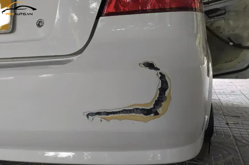 Khi nào chủ xe nên đưa ô tô đi làm đồng sơn?