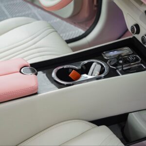 Khi nào cần sơn nhựa nội thất ô tô?